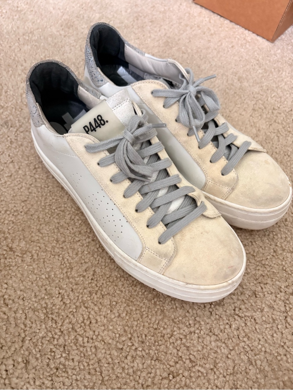 P448 women platform Low-Top Lace-Up Sneakers in White and Light Gray